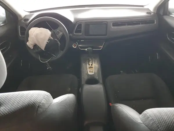 3CZRU6H56JG705651 2018 HONDA HR-V - Image 8