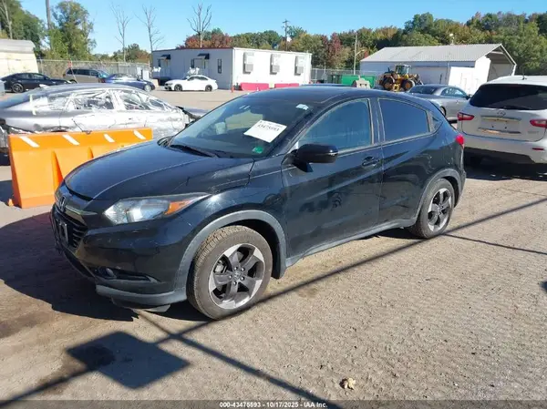 3CZRU6H56JG706265 2018 HONDA HR-V - Image 2