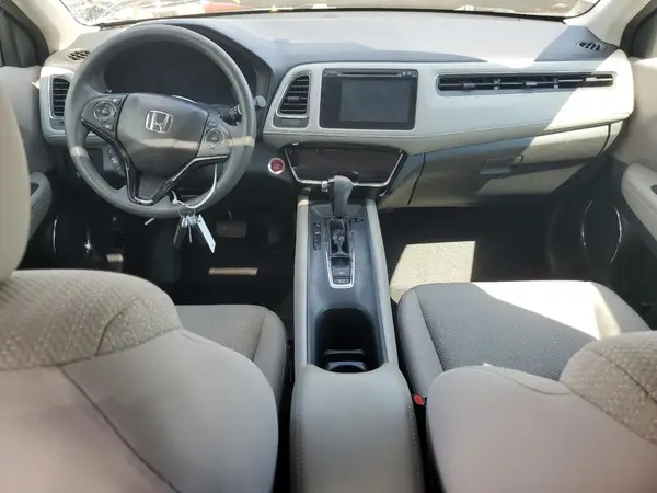3CZRU6H56JG715516 2018 HONDA HR-V - Image 8