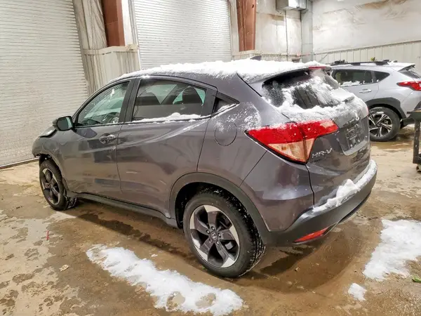 3CZRU6H56JG717377 2018 HONDA HR-V - Image 2