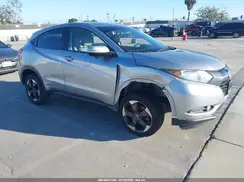 3CZRU6H56JG718805 2018 HONDA HR-V