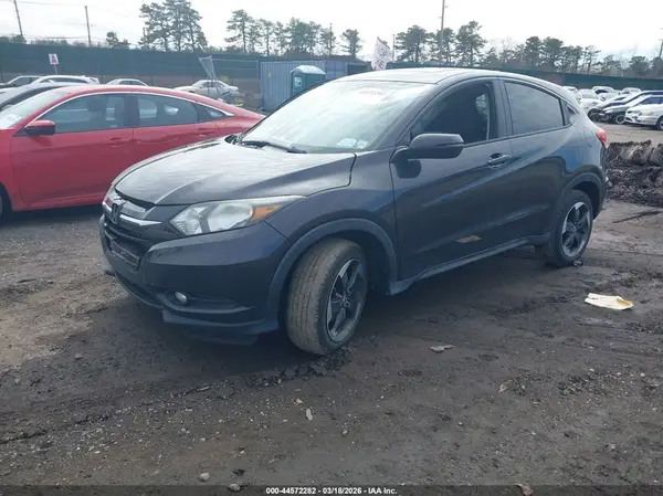 3CZRU6H56JG719128 2018 HONDA HR-V - Image 2