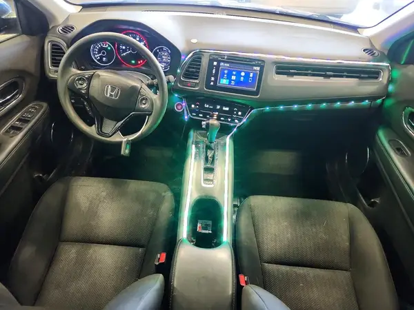 3CZRU6H56JG721302 2018 HONDA HR-V - Image 8