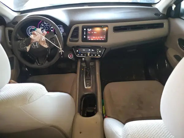 3CZRU6H56JG721381 2018 HONDA HR-V - Image 8