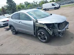 3CZRU6H56JG727875 2018 HONDA HR-V