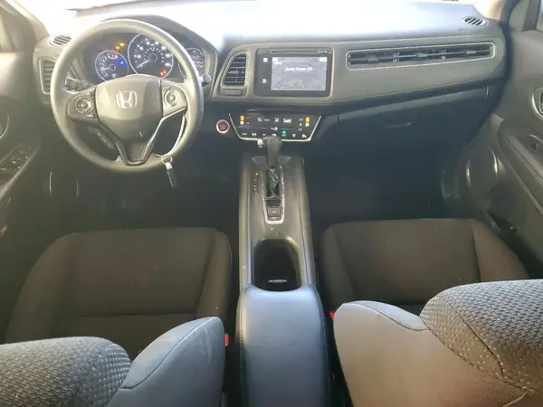 3CZRU6H56JG728136 2018 HONDA HR-V - Image 8