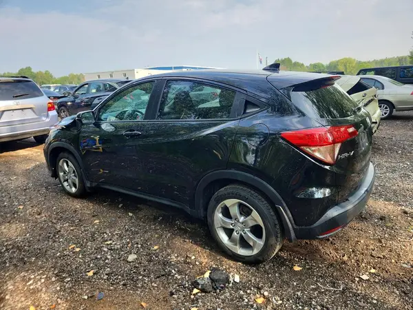 3CZRU6H56JM108596 2018 HONDA HR-V - Image 2