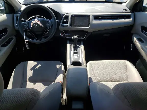3CZRU6H56JM706915 2018 HONDA HR-V - Image 8