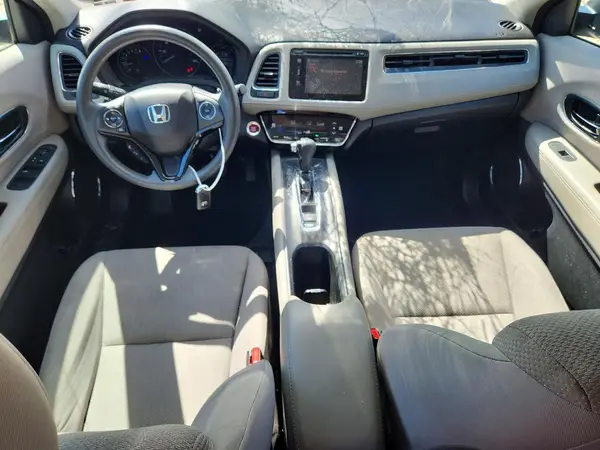 3CZRU6H56JM714092 2018 HONDA HR-V - Image 8