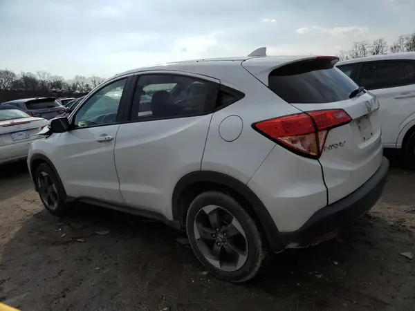 3CZRU6H56JM721768 2018 HONDA HR-V - Image 2