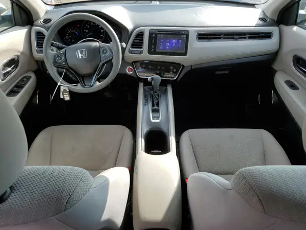 3CZRU6H56JM721768 2018 HONDA HR-V - Image 8