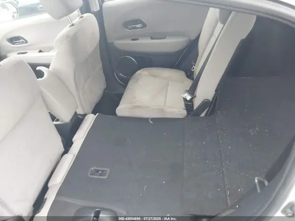 3CZRU6H56JM721799 2018 HONDA HR-V - Image 8