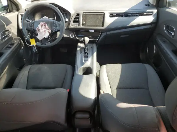 3CZRU6H56KM710321 2019 HONDA HR-V - Image 8