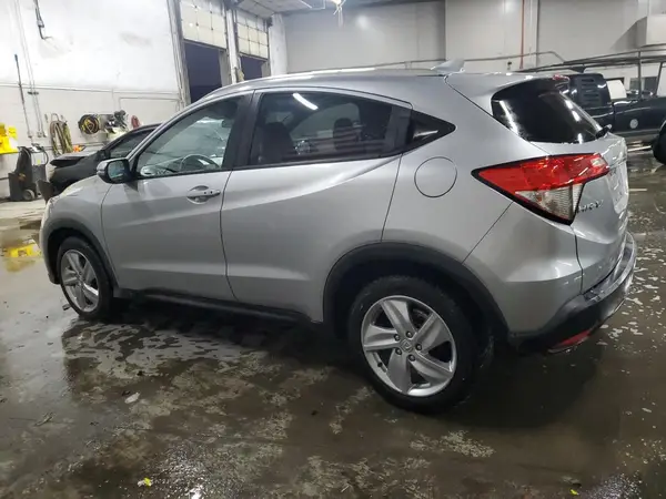 3CZRU6H56KM725899 2019 HONDA HR-V - Image 2