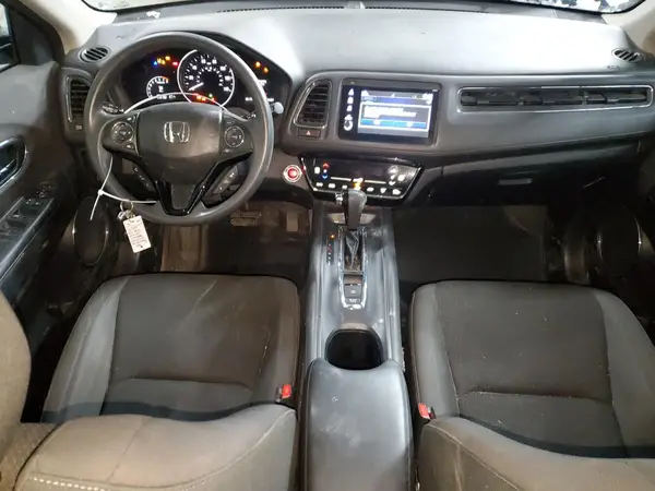 3CZRU6H56KM725899 2019 HONDA HR-V - Image 8