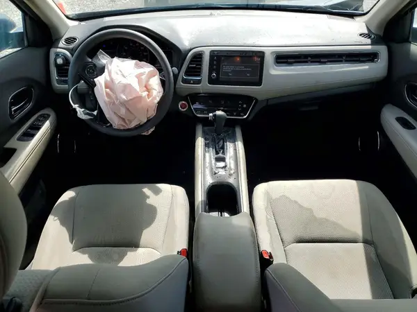 3CZRU6H56KM725983 2019 HONDA HR-V - Image 8