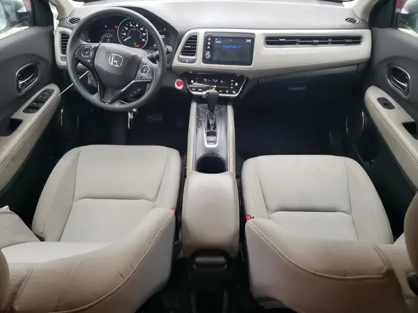 3CZRU6H56KM727197 2019 HONDA HR-V - Image 8