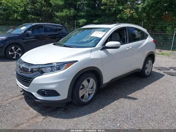 3CZRU6H56KM736787 2019 HONDA HR-V - Image 2