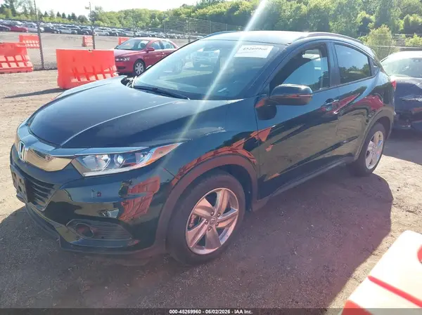 3CZRU6H56KM737857 2019 HONDA HR-V - Image 2