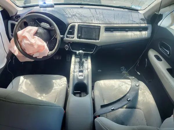 3CZRU6H56KM742766 2019 HONDA HR-V - Image 8