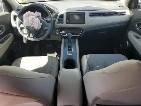 3CZRU6H56LM700826 2020 HONDA HR-V - Image 8