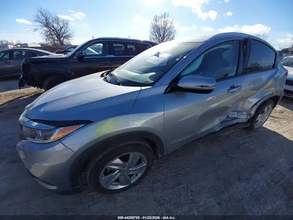 3CZRU6H56LM702883 2020 HONDA HR-V - Image 2