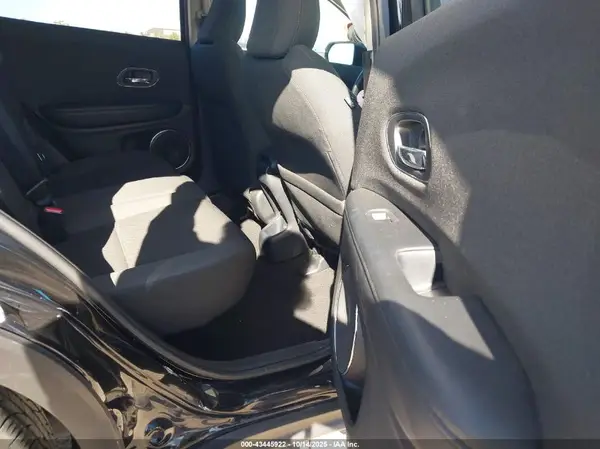 3CZRU6H56LM711504 2020 HONDA HR-V - Image 8