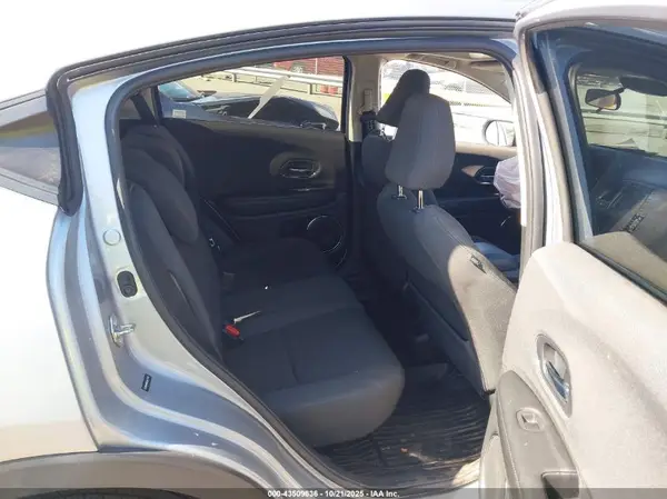 3CZRU6H56LM727167 2020 HONDA HR-V - Image 8