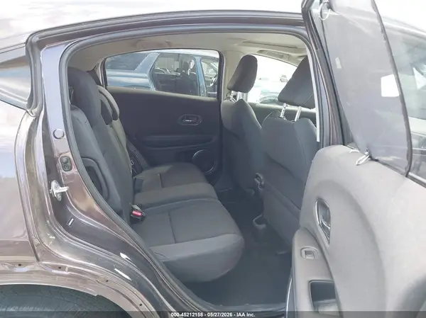 3CZRU6H56LM735351 2020 HONDA HR-V - Image 8
