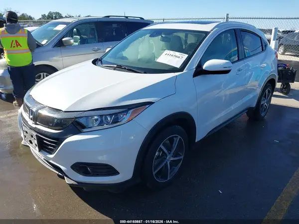 3CZRU6H56MM704022 2021 HONDA HR-V - Image 2