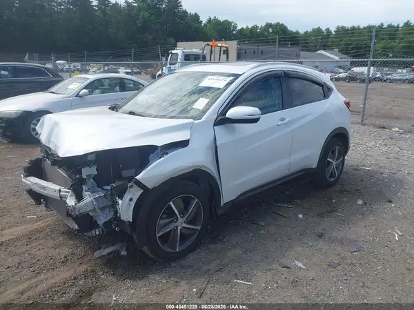 3CZRU6H56MM734945 2021 HONDA HR-V - Image 2