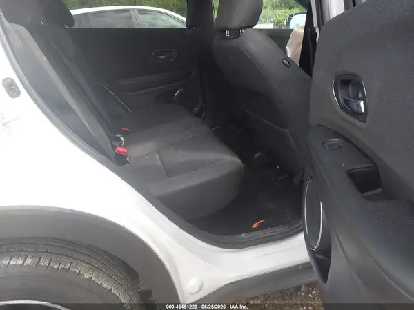 3CZRU6H56MM734945 2021 HONDA HR-V - Image 8