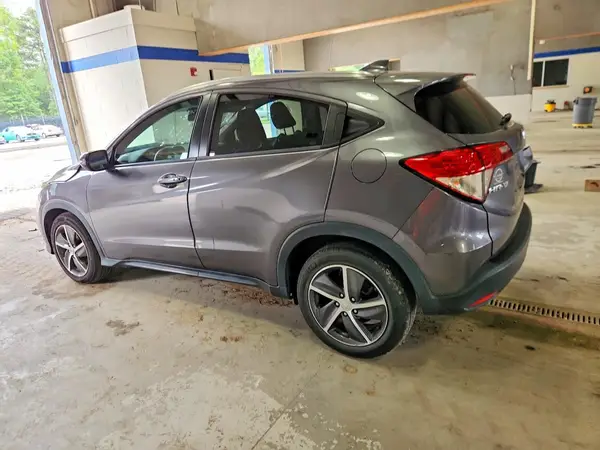 3CZRU6H56NM709318 2022 HONDA HR-V - Image 2
