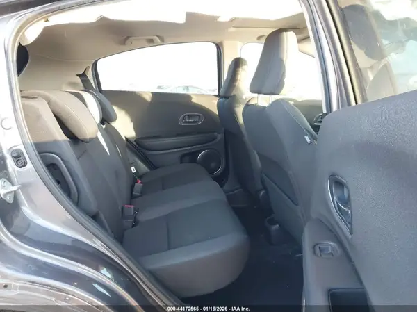 3CZRU6H56NM722442 2022 HONDA HR-V - Image 8