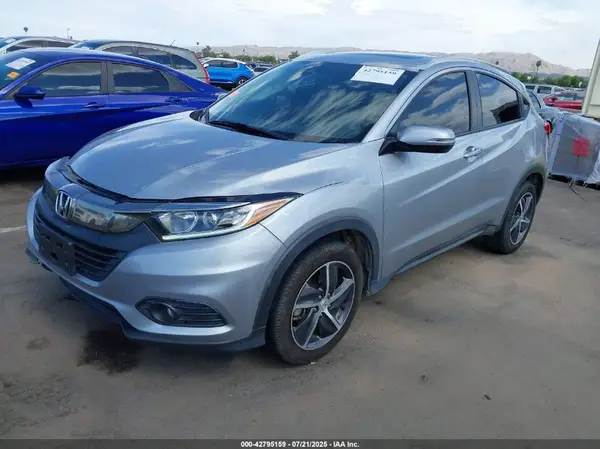 3CZRU6H56NM745560 2022 HONDA HR-V - Image 2