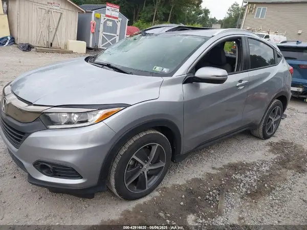 3CZRU6H56NM749494 2022 HONDA HR-V - Image 2