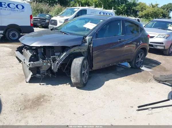 3CZRU6H56NM760673 2022 HONDA HR-V - Image 2