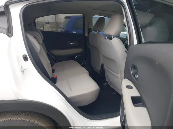 3CZRU6H56NM767185 2022 HONDA HR-V - Image 8