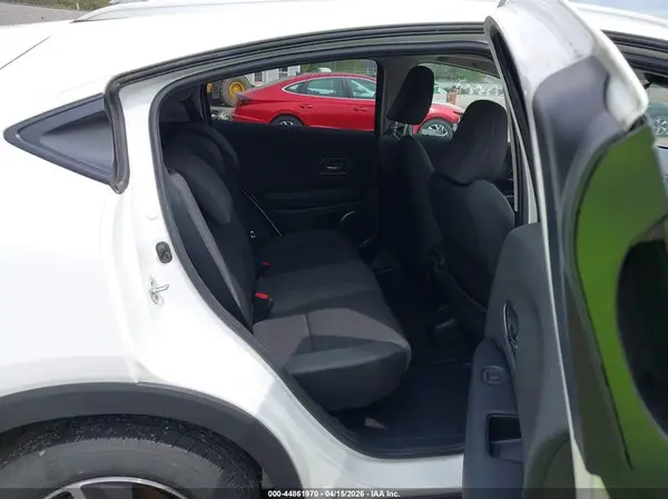 3CZRU6H56NM771916 2022 HONDA HR-V - Image 8