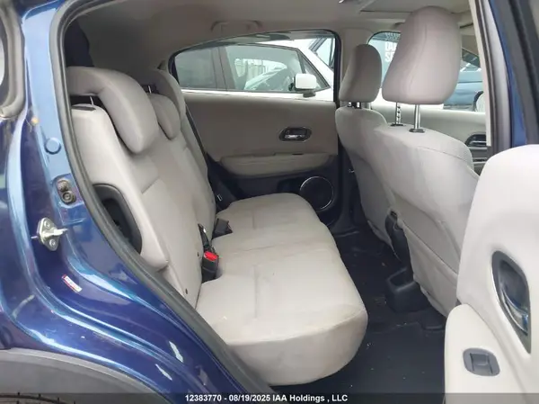 3CZRU6H57GM102265 2016 HONDA HR-V - Image 8