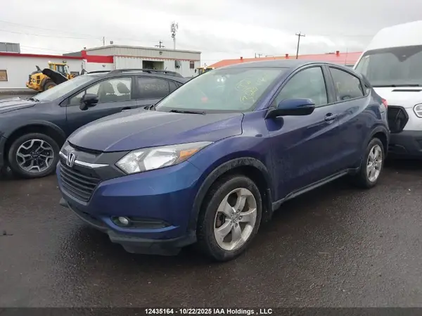 3CZRU6H57GM106025 2016 HONDA HR-V - Image 2