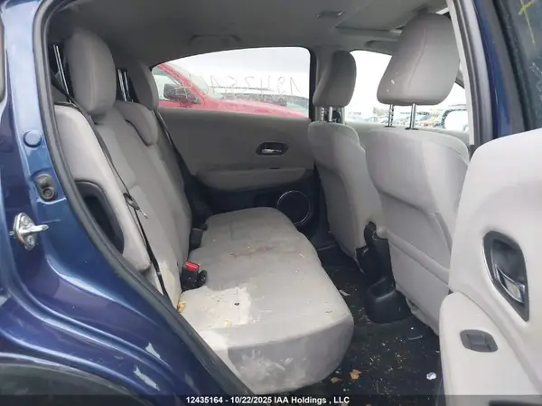 3CZRU6H57GM106025 2016 HONDA HR-V - Image 8