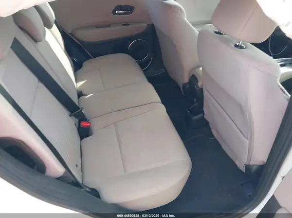 3CZRU6H57GM707676 2016 HONDA HR-V - Image 8