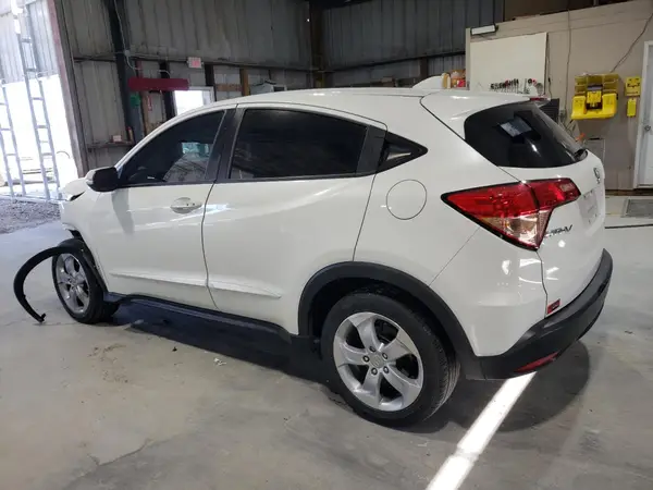 3CZRU6H57GM713235 2016 HONDA HR-V - Image 2