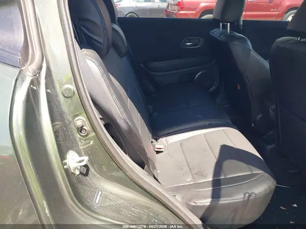 3CZRU6H57GM716622 2016 HONDA HR-V - Image 8