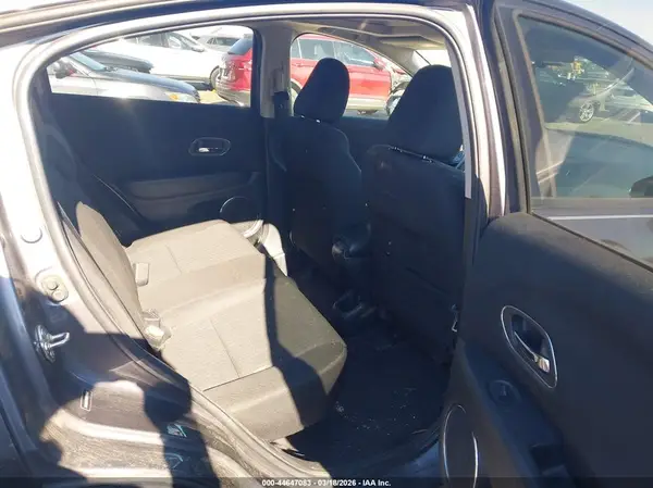 3CZRU6H57GM721092 2016 HONDA HR-V - Image 8