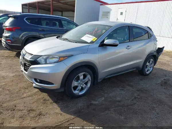3CZRU6H57GM722386 2016 HONDA HR-V - Image 2