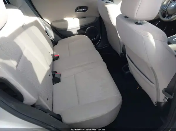 3CZRU6H57GM722386 2016 HONDA HR-V - Image 8