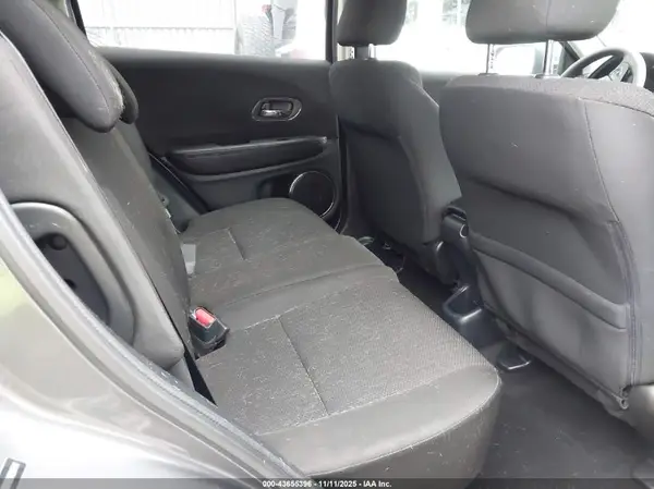 3CZRU6H57GM722761 2016 HONDA HR-V - Image 8