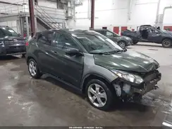 3CZRU6H57GM726261 2016 HONDA HR-V